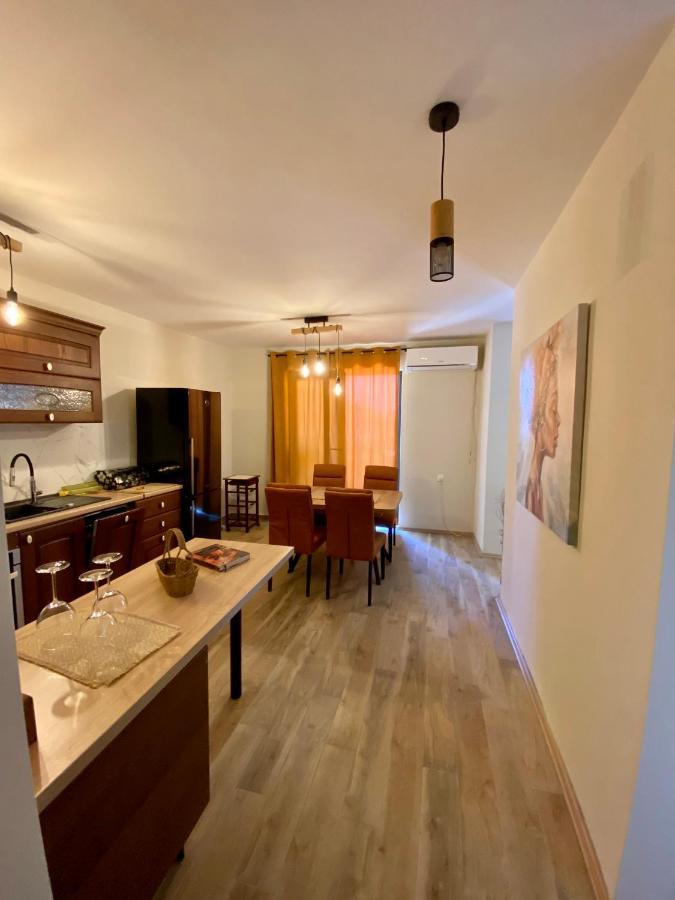 Apartment With Balcony And Free Parking Zadar Eksteriør bilde
