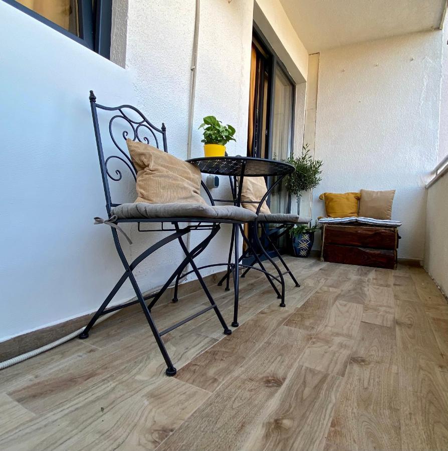 Apartment With Balcony And Free Parking Zadar Eksteriør bilde